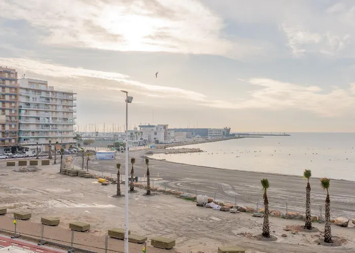 Front Sea سانتا بولا